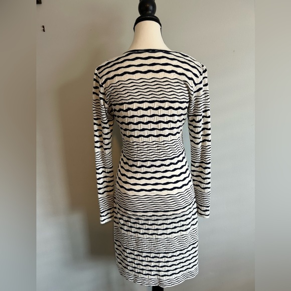80’s PEPLUM ZEBRA MIDI DRESS SIZE SMALL - Picture 3 of 7